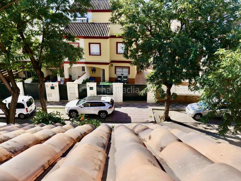 Foto bfe49805-4819-4e19-93fc-3cfdb9aede32. Casa bifamiliare con parcheggio in Aljamar Tomares