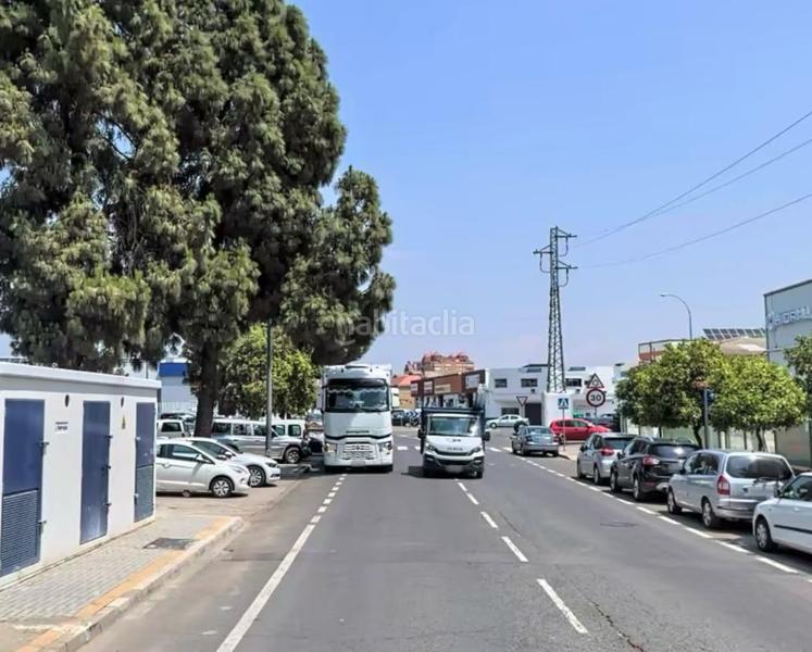 Foto 31969de4-28dd-49e2-92a9-3640cd391c7e. Nau industrial a Palmete Sevilla