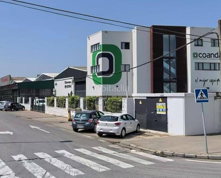 Foto 445cb211-08e3-4519-a097-dca662e61dfc. Nau industrial a Palmete Sevilla