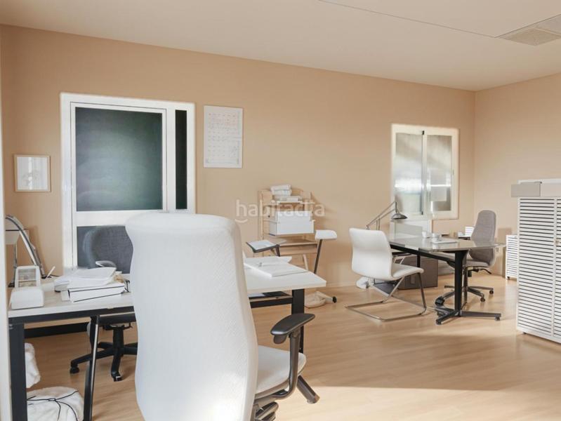 Foto 4eac26fe-7360-419e-9417-68e758f41d74. Nau industrial a Palmete Sevilla