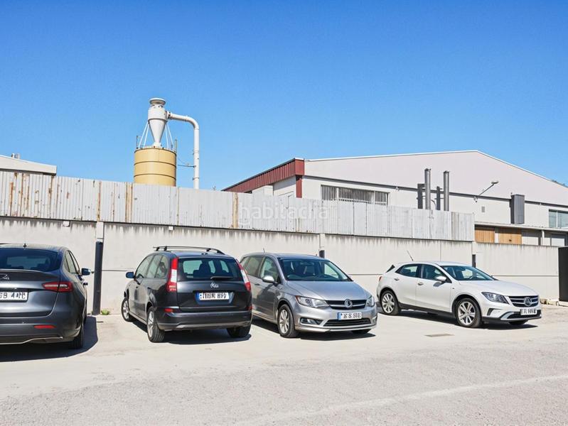 Foto c843c7c3-a1f1-4296-ba9a-a4a3edb60741. Nau industrial a Palmete Sevilla