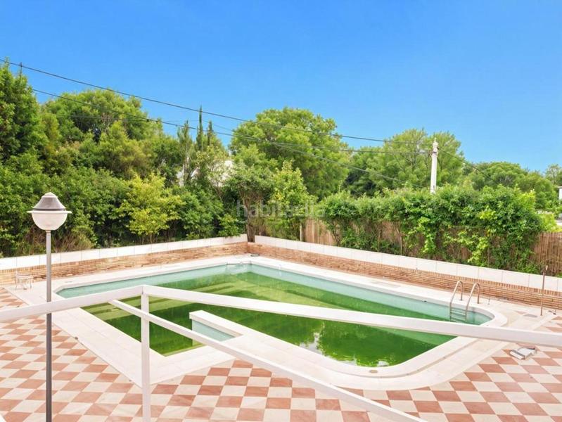 Foto 044247e4-294e-48d2-b443-e3c2ee701db3. Casa amb aparcament piscina a Torrequinto Alcalá de Guadaira