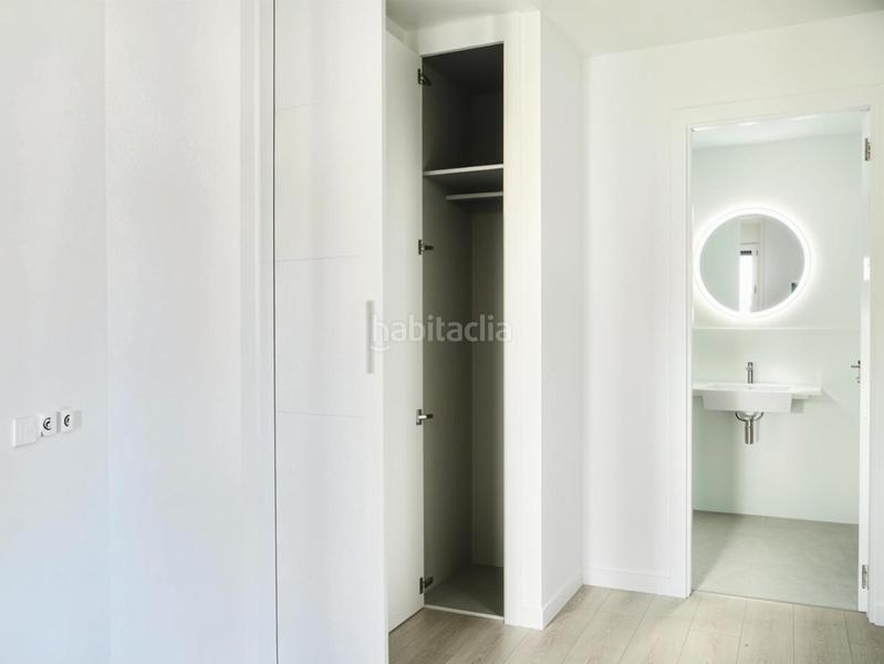 Foto 9341d458-ff4d-4585-a6ca-4a41861dcff9. Alquiler piso  Entrenúcleos con garaje, trastero y piscina en Dos Hermanas