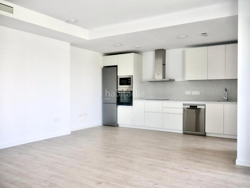 Foto 5a16d031-13e6-4c5e-920e-e1357a3ea72a. Location appartement avec chauffage parking piscine dans Dos Hermanas