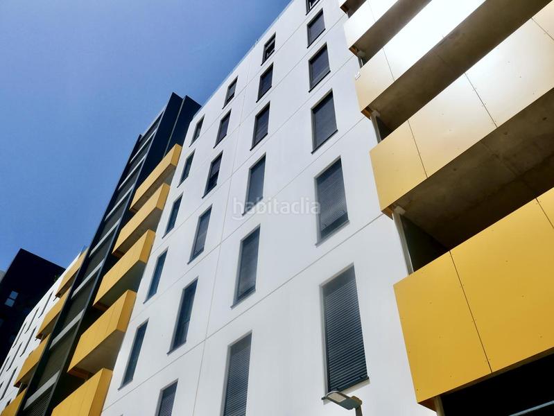 Foto aff7869a-0b2c-498e-8785-ebb08c40c6c2. Rent flat with heating parking pool in Entrenúcleos Dos Hermanas