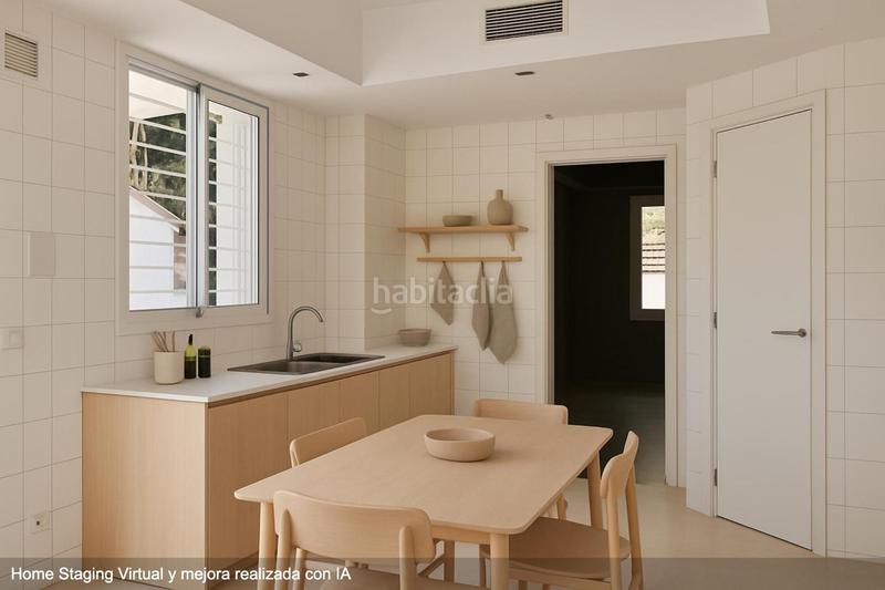 Foto eb7879ff-a224-4e5a-b21b-f810a7e19a1b. Casa chalet con piscina en Almensilla