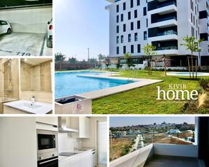 Location Appartement  Ángel ojeda avilés. Piso entrenúcleos con garaje, trastero y piscina
