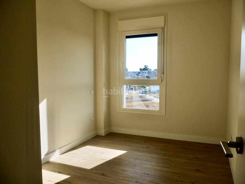 Foto 62735d19-a8d9-4b78-9982-1e64adc66020. Location appartement avec parking piscine dans Entrenúcleos Dos Hermanas