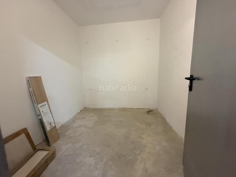 Foto 2b8999ed-0fac-46e1-82fd-ebb65fd75b49. Location appartement avec parking piscine dans Avenida de Europa Montequinto
