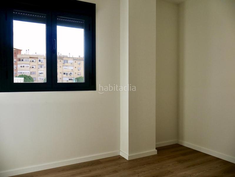 Foto 5e0e6a4b-c6b6-4437-a67e-8e7326e215af. Location appartement avec parking piscine dans Avenida de Europa Montequinto