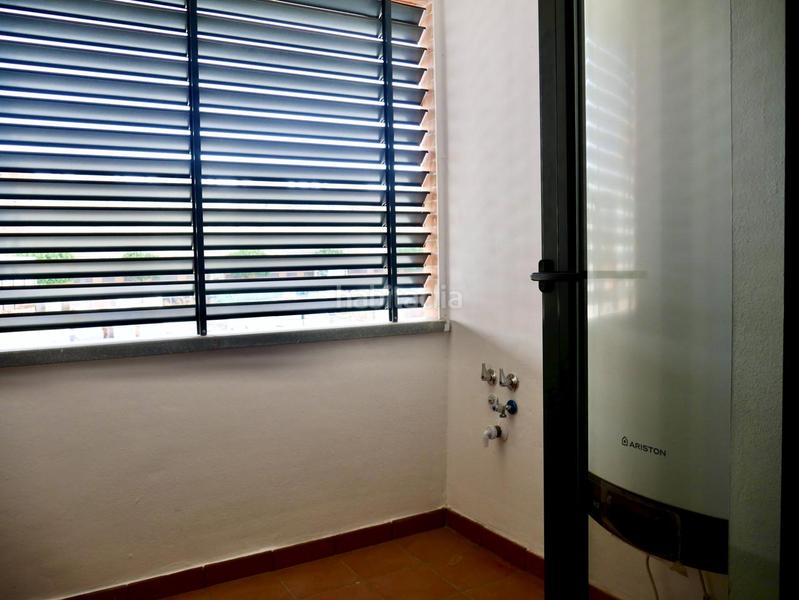Foto 724b724c-65d1-4fe9-8cf3-d2c50ced4b65. Location appartement avec parking piscine dans Avenida de Europa Montequinto