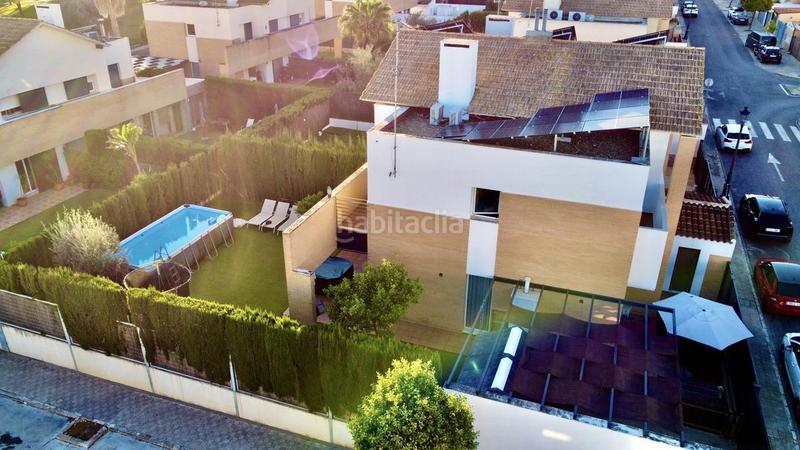 Foto 2a31f020-7e6d-470f-b61b-376410ca15d2. Casa pareada chalet pareado en Loreto Espartinas