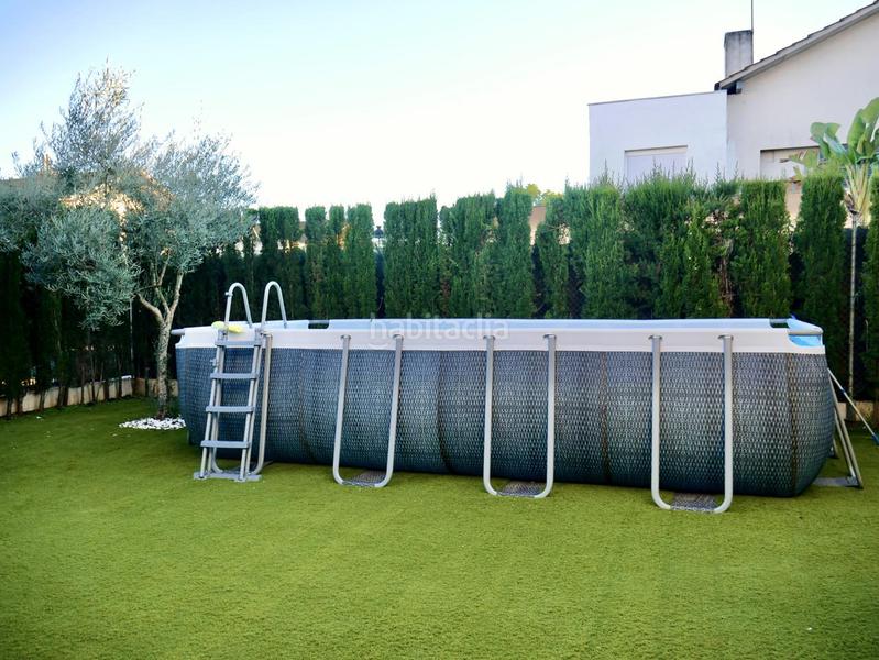 Foto 501ffeef-bb2a-4d5f-82dd-341cf1df3e68. Casa pareada chalet pareado en Loreto Espartinas