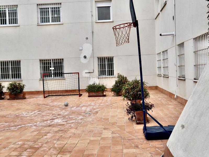 Foto 289890ef-6830-46b6-a5b6-bc8d223e5da0. Flat with heating parking in La Calzada - La Florida Sevilla