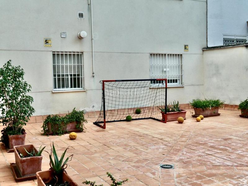 Foto 79ef0155-8774-4fef-8124-df2fe1938c48. Flat with heating parking in La Calzada - La Florida Sevilla