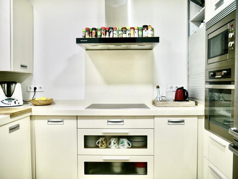 Foto 9cb9fb2f-5720-424d-a31d-5db8d0336d44. Flat with heating parking in La Calzada - La Florida Sevilla