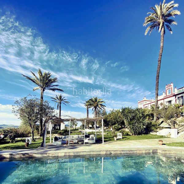 Foto 742f39ff-3941-47c3-a54e-278d9fd65307. Masia amb aparcament piscina a Morón de la Frontera