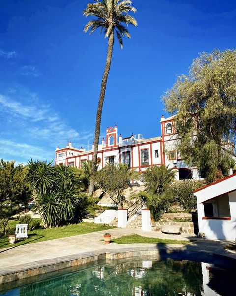 Foto 7dcb387a-8ffa-4102-8e5d-d6b27c353d98. Masia amb aparcament piscina a Morón de la Frontera