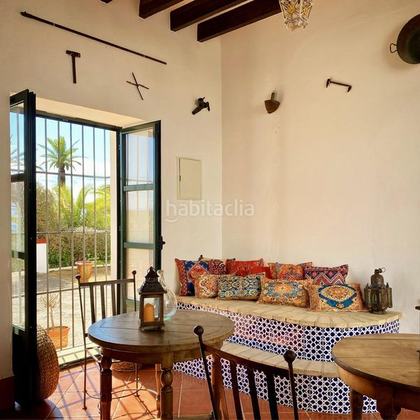 Foto be0f95cb-2acc-444a-ba45-d84330c94873. Masia amb aparcament piscina a Morón de la Frontera