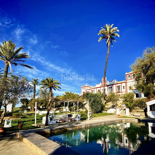 Foto cc659a30-2dd0-4a1c-85ee-654fc9831d14. Masia amb aparcament piscina a Morón de la Frontera