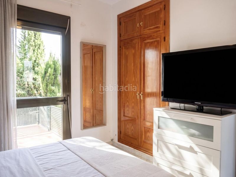 Foto 051ece9c-f5d4-48dc-a770-d246954b0049. Casa amb aparcament piscina a cerros de Montequinto Montequinto