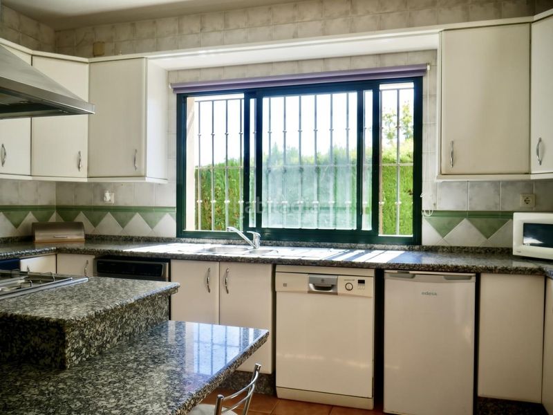 Foto 9f38e081-2ff0-420b-afef-37c750c07ace. Casa amb aparcament piscina a cerros de Montequinto Montequinto