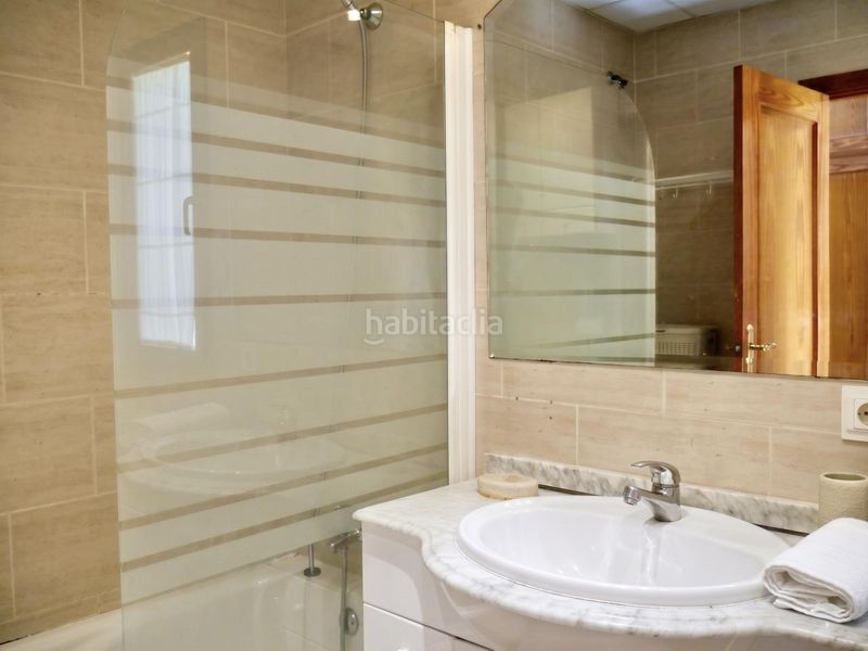 Foto ada31063-0cca-4b05-88f6-99401bec6ee8. Casa amb aparcament piscina a cerros de Montequinto Montequinto