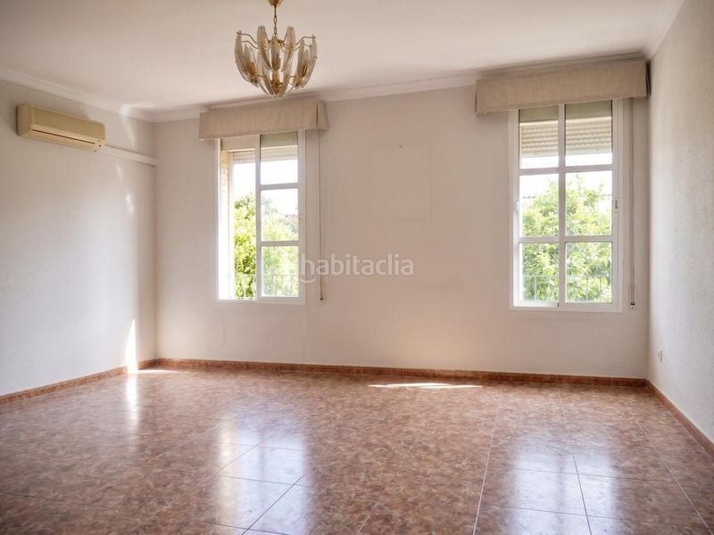 Foto 96438491-524a-49be-ae22-9ed45a569045. Pis a Triana Oeste Sevilla