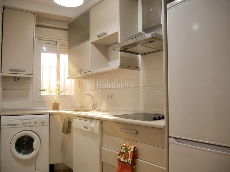 Foto 5e9f6061-ff8d-4799-b996-15f307c6dbe3. Apartament a Barrio del Nervión Sevilla