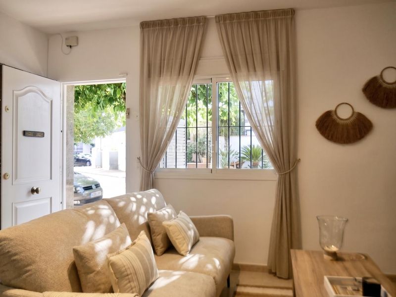 Foto a76de8a7-f99d-4525-af89-fee02c7c03b0. Apartament a Barrio del Nervión Sevilla