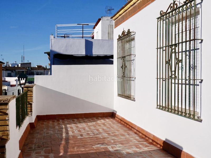 Foto 6887f484-4696-4324-be43-c5659ffb5b19. Casa adossada a Umbrete
