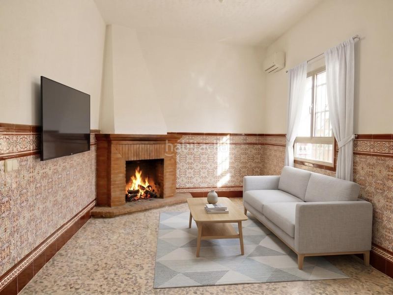 Foto 7819b22a-53b6-41fa-aa8a-a96f683782d4. Casa adossada a Umbrete