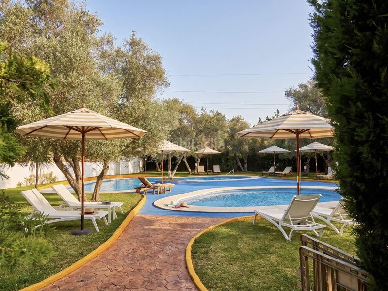 Foto 39440169-3306-4c91-8f2b-ebda6cb89b78. Apartament amb piscina a Valencina de la Concepción