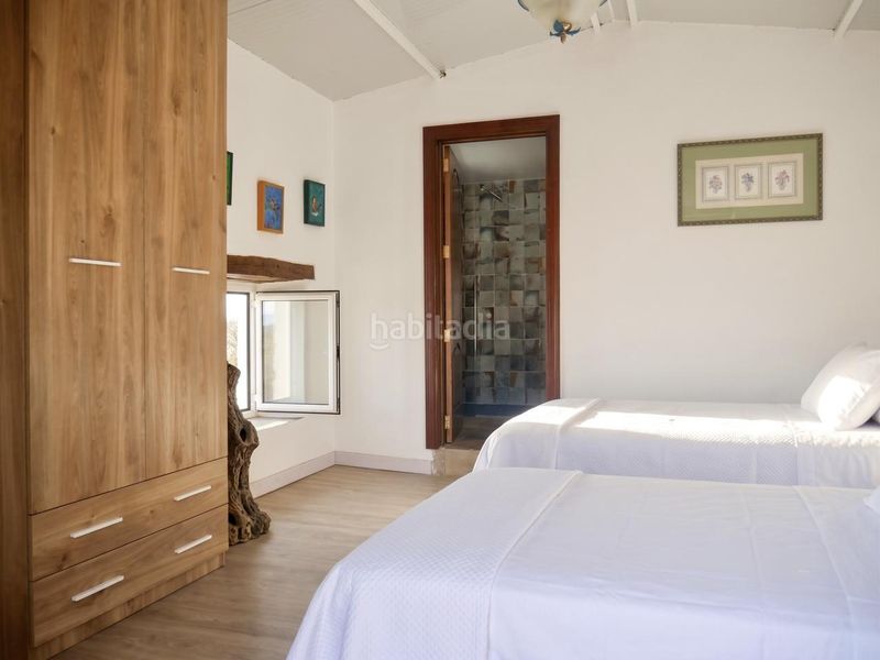 Foto e76aef87-383d-4ec3-af3a-d628239be63a. Casa amb piscina a Corteconcepción
