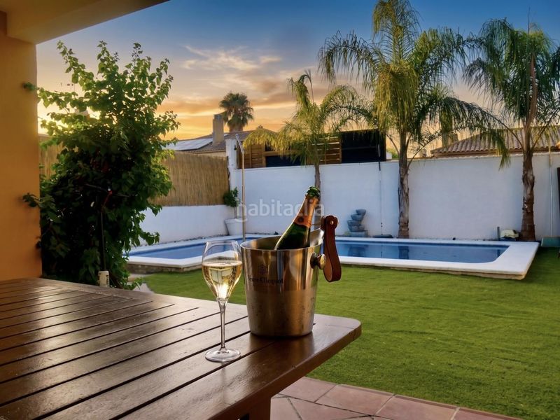 Foto 59de5595-7273-4470-903b-ce6d995b28dc. Casa con parcheggio piscina in Olivar de Quintos Montequinto