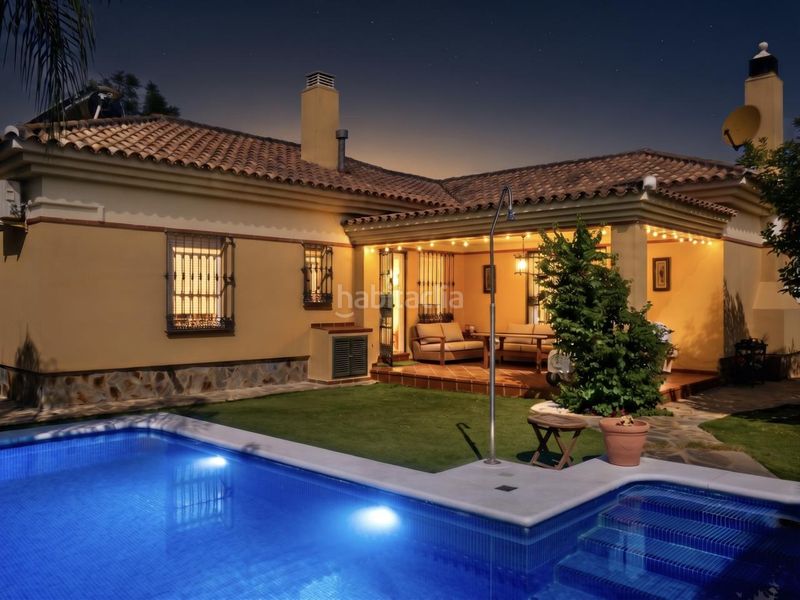 Foto 7ad19ab3-1759-48de-9621-d869b82c50a9. Casa con parcheggio piscina in Olivar de Quintos Montequinto