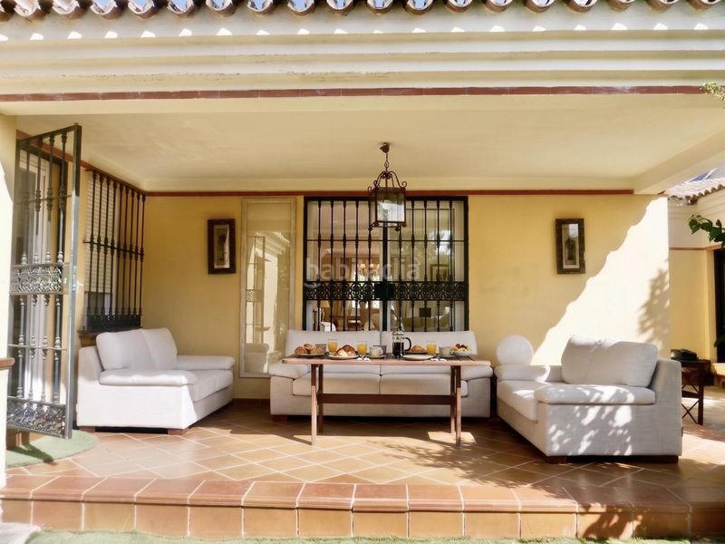 Foto 80eaba70-1a3d-4bd9-933a-5296443bb921. Casa con parcheggio piscina in Olivar de Quintos Montequinto
