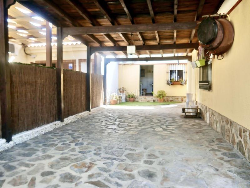Foto ded75e50-dec5-4532-8e94-8c366708ad00. Casa con parcheggio piscina in Olivar de Quintos Montequinto