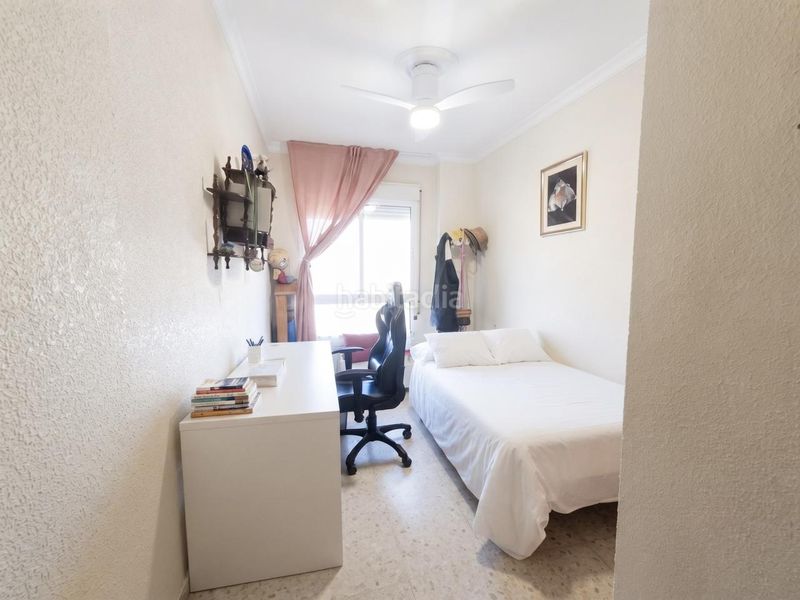 Foto d438ee15-d5d1-4f56-9776-5c44bd1d7fb9. Apartament amb aparcament a Carlota (La)