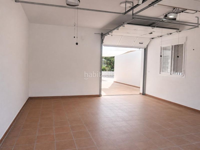Foto 1acf8099-4ff5-4208-9b97-ce35cd11226f. Casa amb aparcament piscina a Hinojos