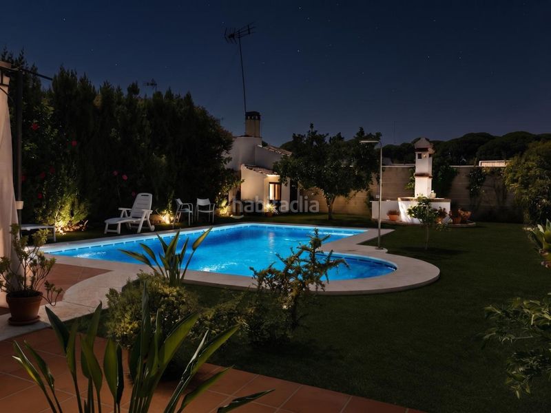 Foto 4f2a3788-a1f4-4e26-80c9-3b21af623faa. Casa amb aparcament piscina a Hinojos