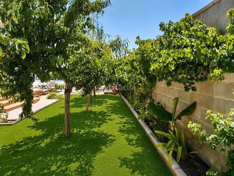 Foto 7f17cb18-dcef-4762-aac6-6af86ce41add. Casa amb aparcament piscina a Hinojos
