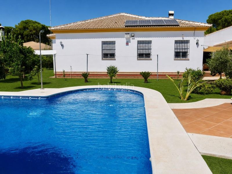 Foto 9381476f-b98a-47b0-b301-fa12a5653222. Casa amb aparcament piscina a Hinojos
