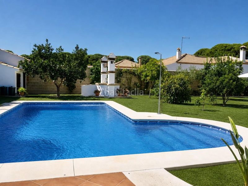 Foto ccdbd25f-8bd5-4026-92dc-c368ff3dca20. Casa amb aparcament piscina a Hinojos