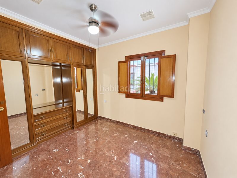 Foto 04a33839-6387-4f33-b889-c63895c66124. Planta baixa amb aparcament a Écija