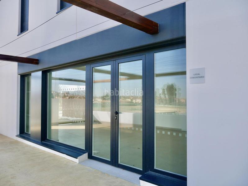 Foto 3bd3366d-933f-4a26-9b5b-5287c430ee30. Affitto appartamento con parcheggio piscina in Entrenúcleos Dos Hermanas