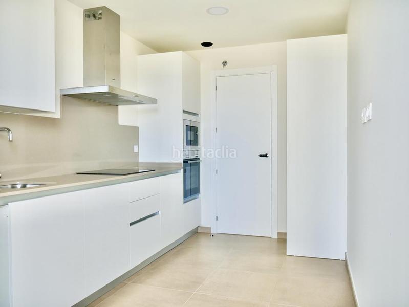 Foto 5fb195f2-9feb-4392-a505-dd4cda184936. Affitto appartamento con parcheggio piscina in Entrenúcleos Dos Hermanas