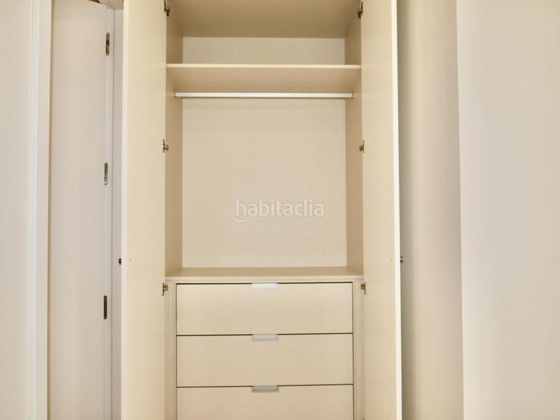 Foto bb0bd736-262e-43e0-ac43-f2c8210baa35. Affitto appartamento con parcheggio piscina in Entrenúcleos Dos Hermanas