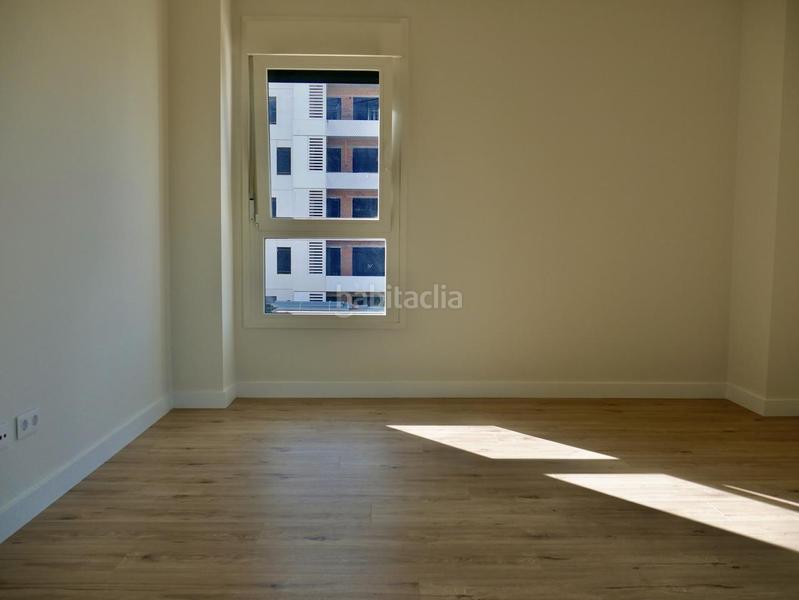 Foto 6f10a0bd-7875-433f-9841-8d94984c2ccd. Location appartement avec parking piscine dans Entrenúcleos Dos Hermanas