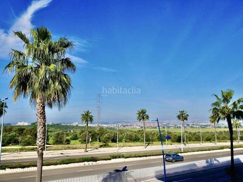 Foto eee91d3c-d88e-4a6d-88c7-8fddf2c85967. Location appartement avec parking piscine dans Entrenúcleos Dos Hermanas